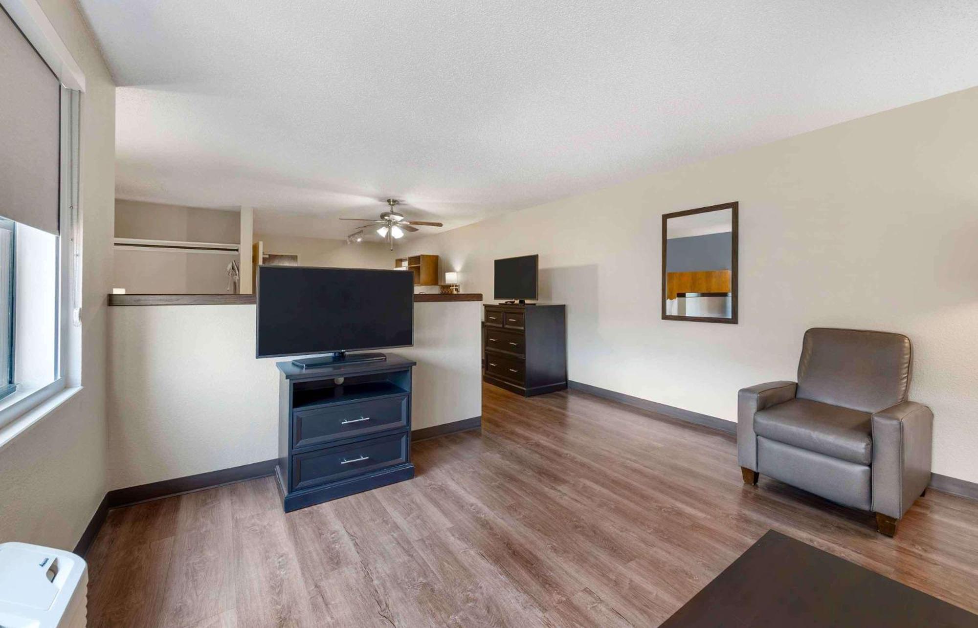 Extended Stay America Premier Suites - Fort Lauderdale - Convention Center - Cruise Port Ngoại thất bức ảnh